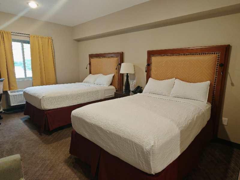 Wagon Wheel Hotel West Yellowstone Exterior foto